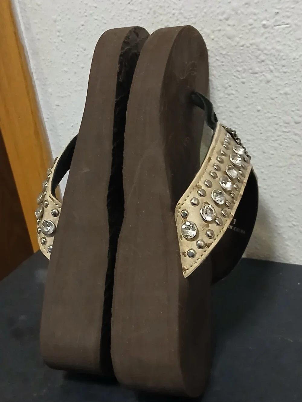 Yellow Box Brown Rhinestone & Studded Wedge Flip Flops Sandals - Size 11 - Picture 5 of 6